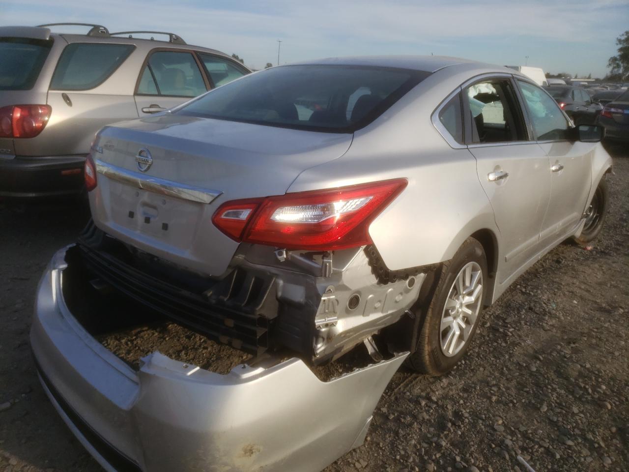 Photo 4 from auction – 2016 NISSAN ALTIMA with VIN 1N4AL3AP2GC112998