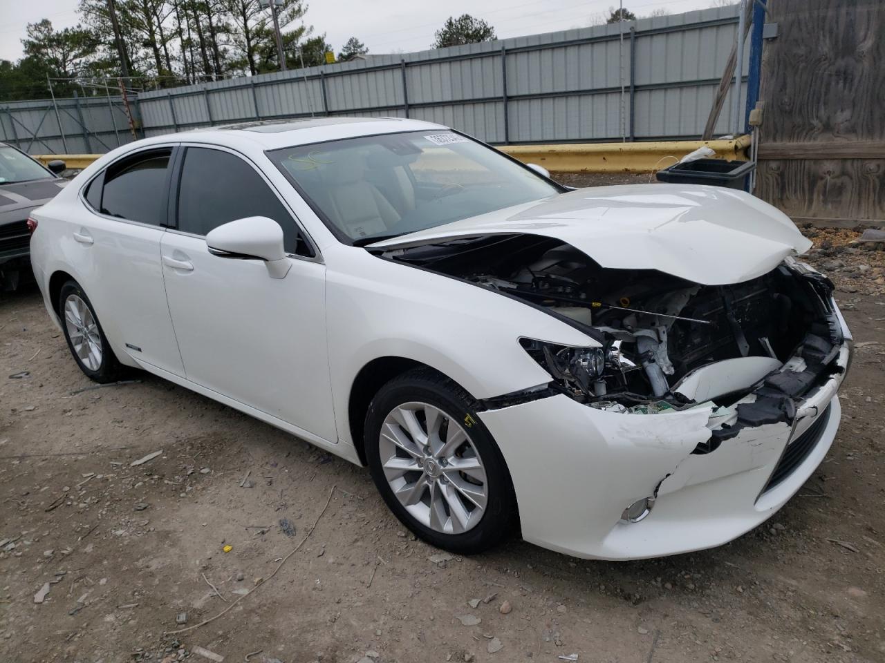 LEXUS ES 300H 2013 with VIN JTHBW1GG3D2024026 - Photo from auction