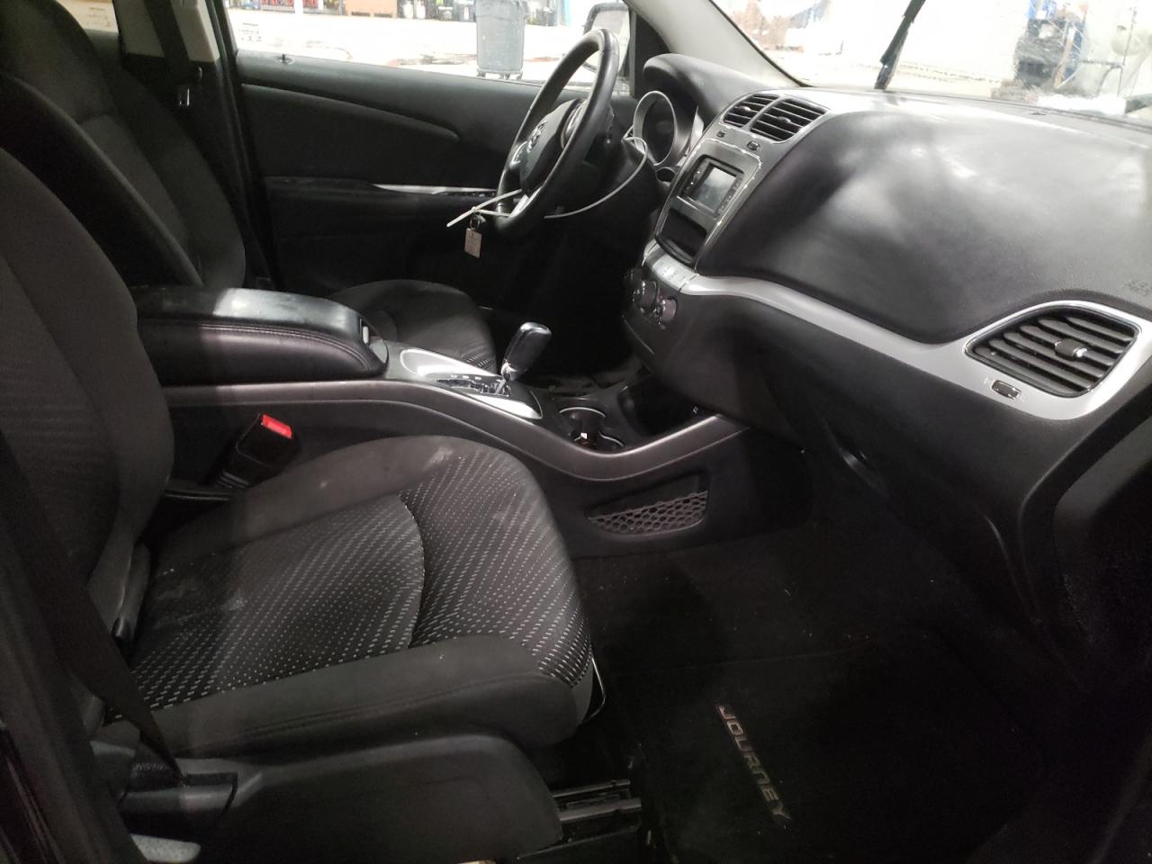 Photo 5 from auction – 2017 DODGE JOURNEY SX with VIN 3C4PDDBG2HT620173