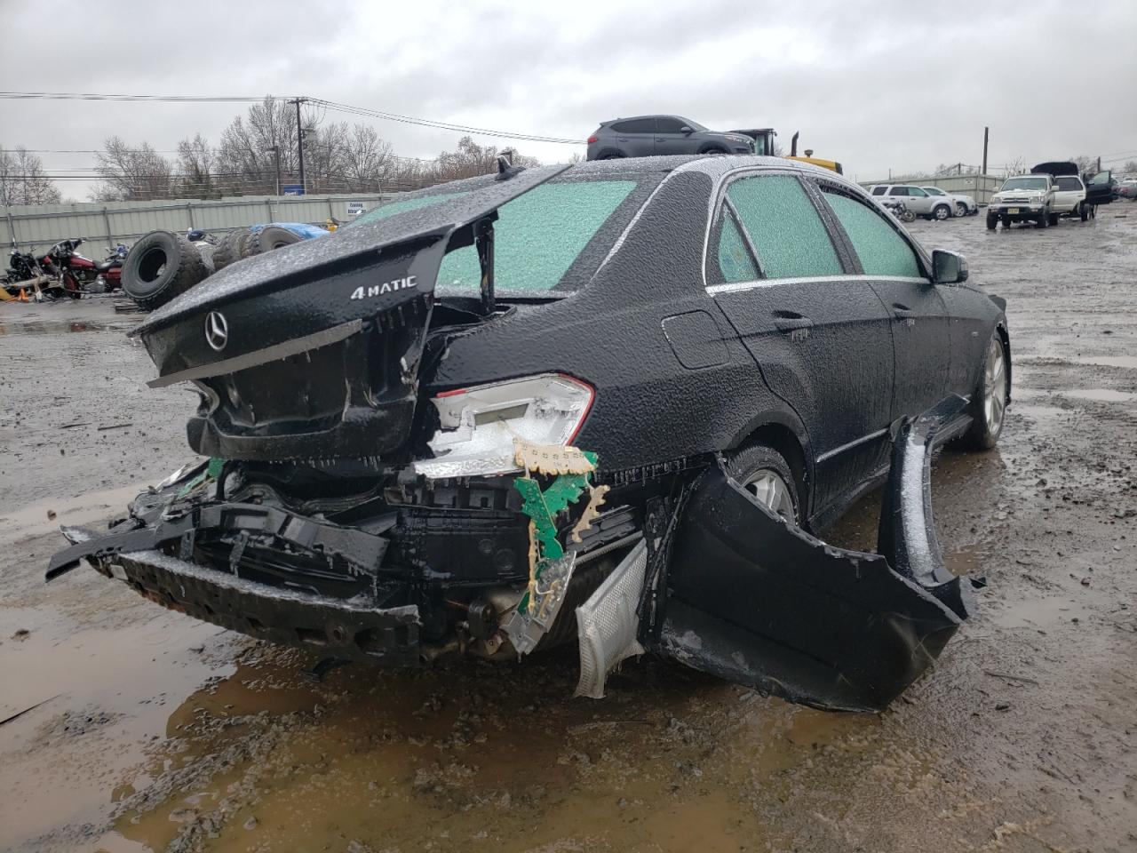Photo 4 from auction – 2012 MERCEDES-BENZ E 350 4MAT with VIN WDDHF8JBXCA656498