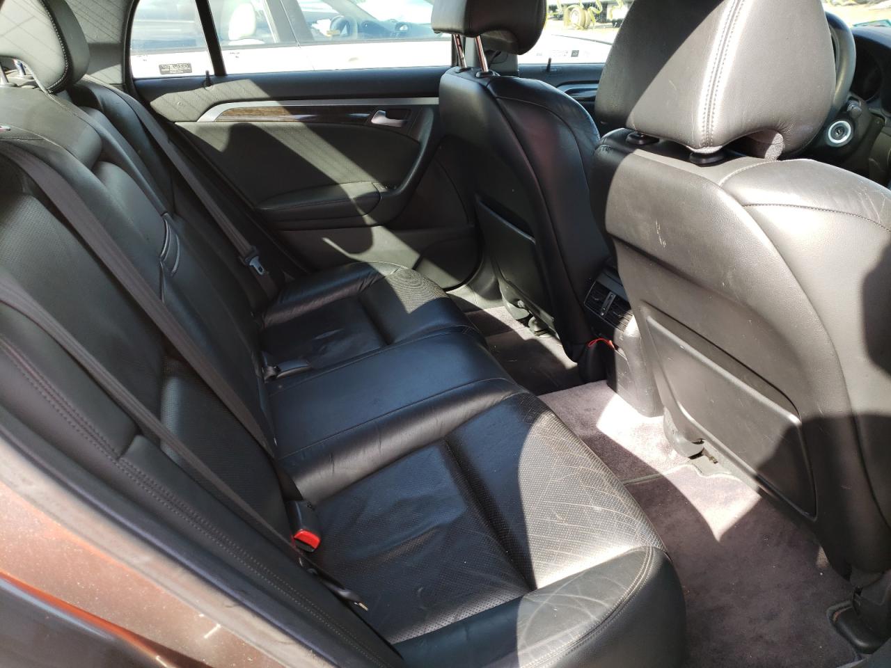 Photo 6 from auction – 2008 ACURA TL with VIN 19UUA662X8A021889