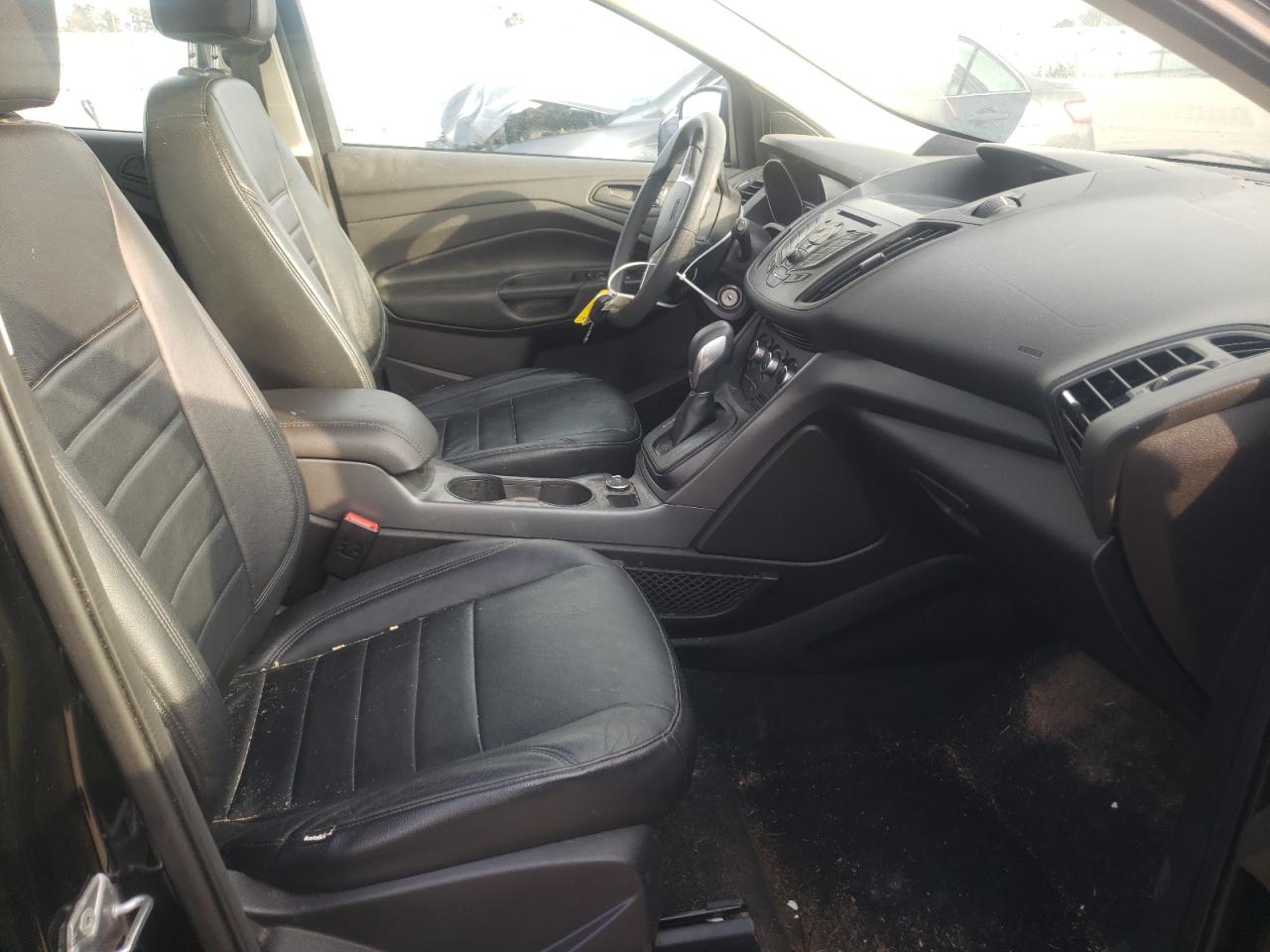 Photo 5 from auction – 2016 FORD ESCAPE S with VIN 1FMCU0F71GUB88435