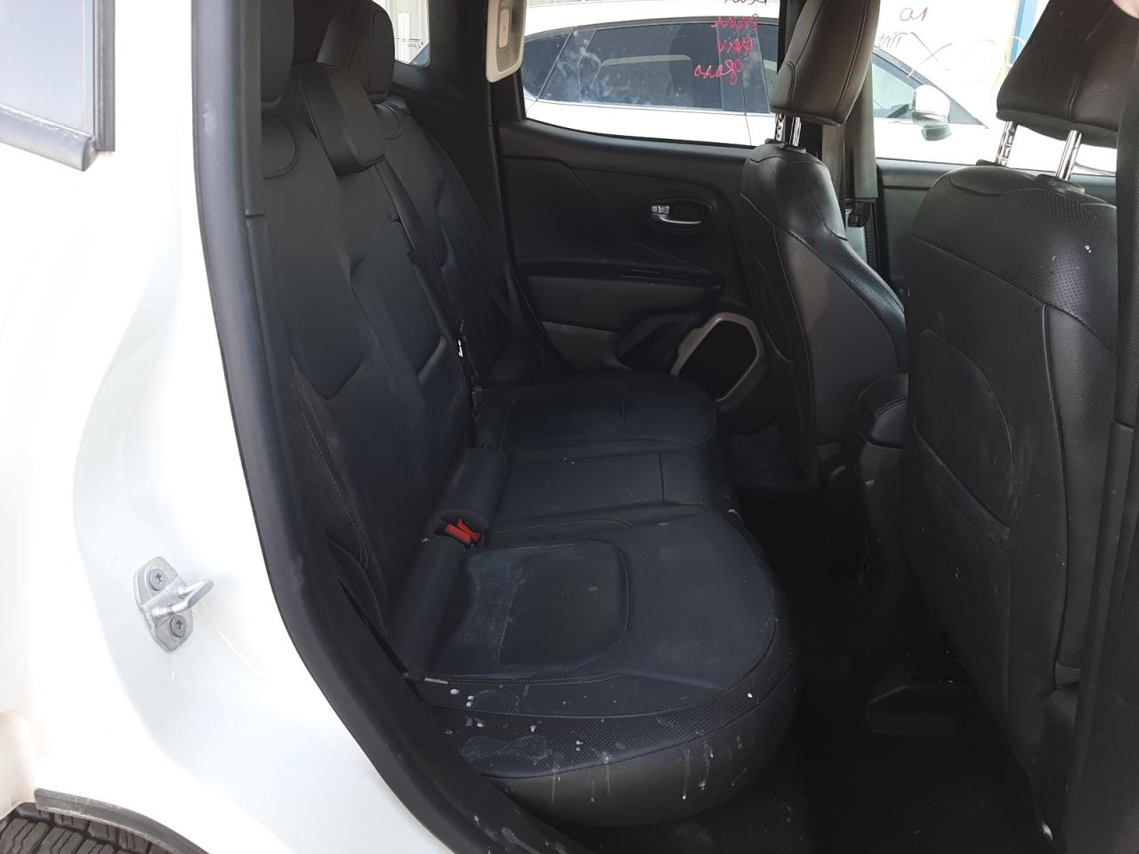 Photo 6 from auction – 2015 JEEP RENEGADE L with VIN ZACCJADT3FPC26234