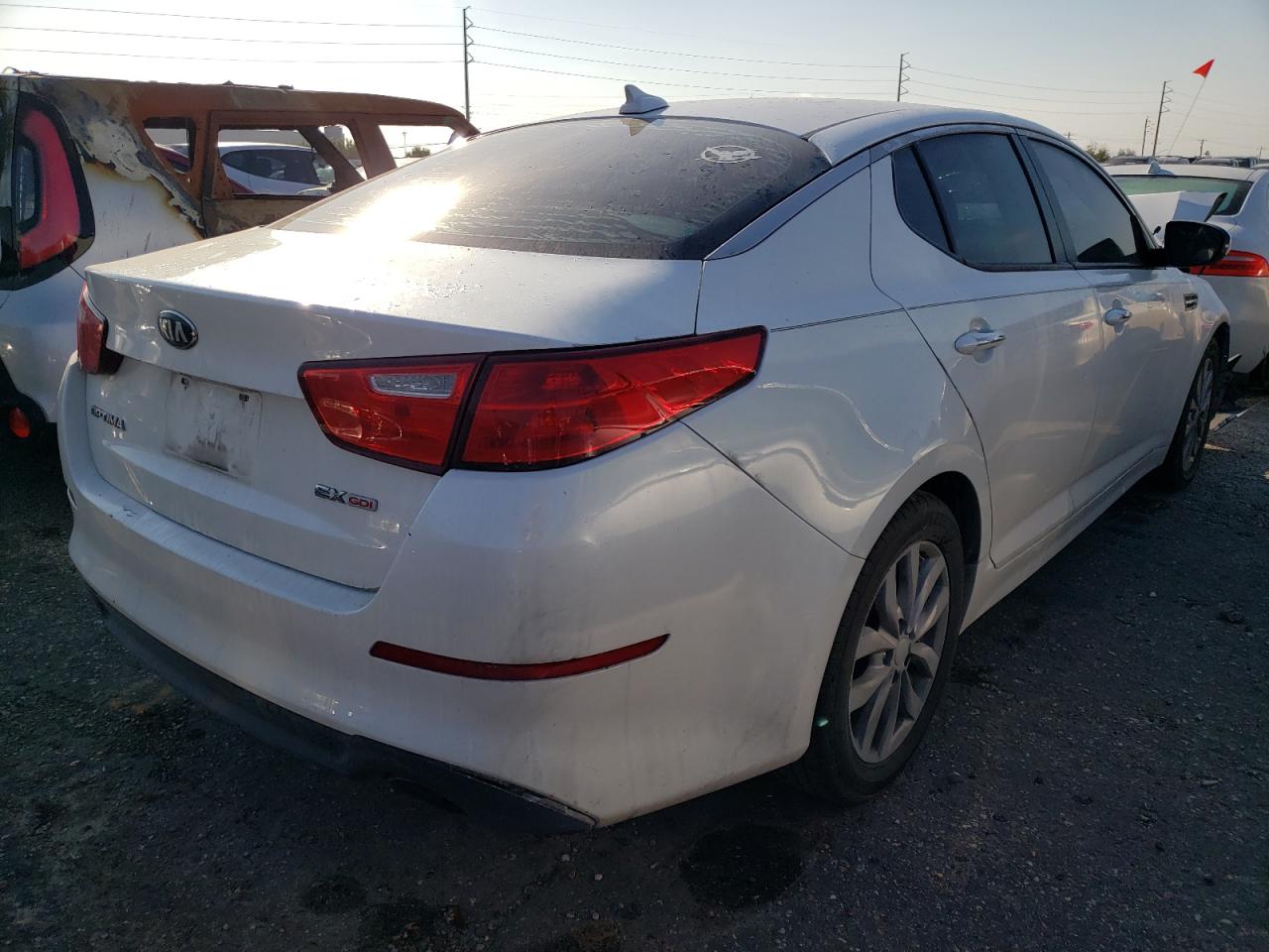 Photo 4 from auction – 2014 KIA OPTIMA EX with VIN 5XXGN4A78EG297155