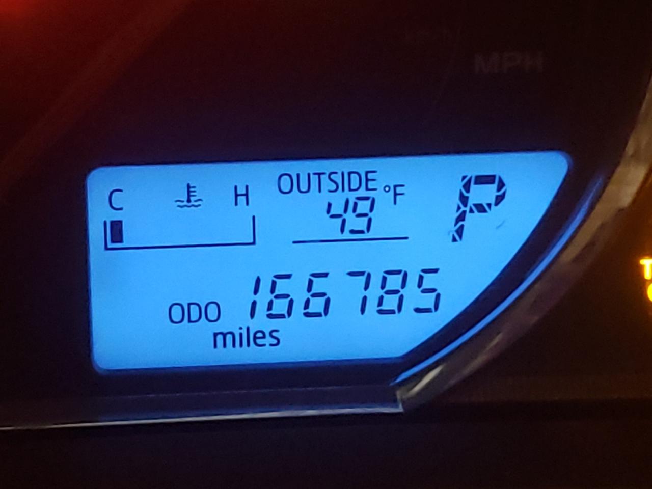 Photo 8 from auction – 2013 TOYOTA RAV4 LIMIT with VIN JTMDFREV1DD045553