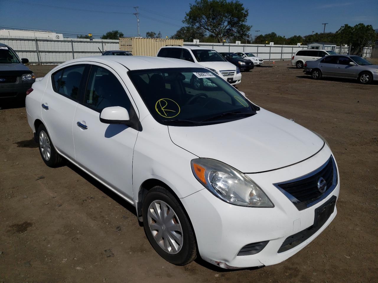 NISSAN VERSA S 2013 with VIN 3N1CN7AP9DL836131 - Photo from auction
