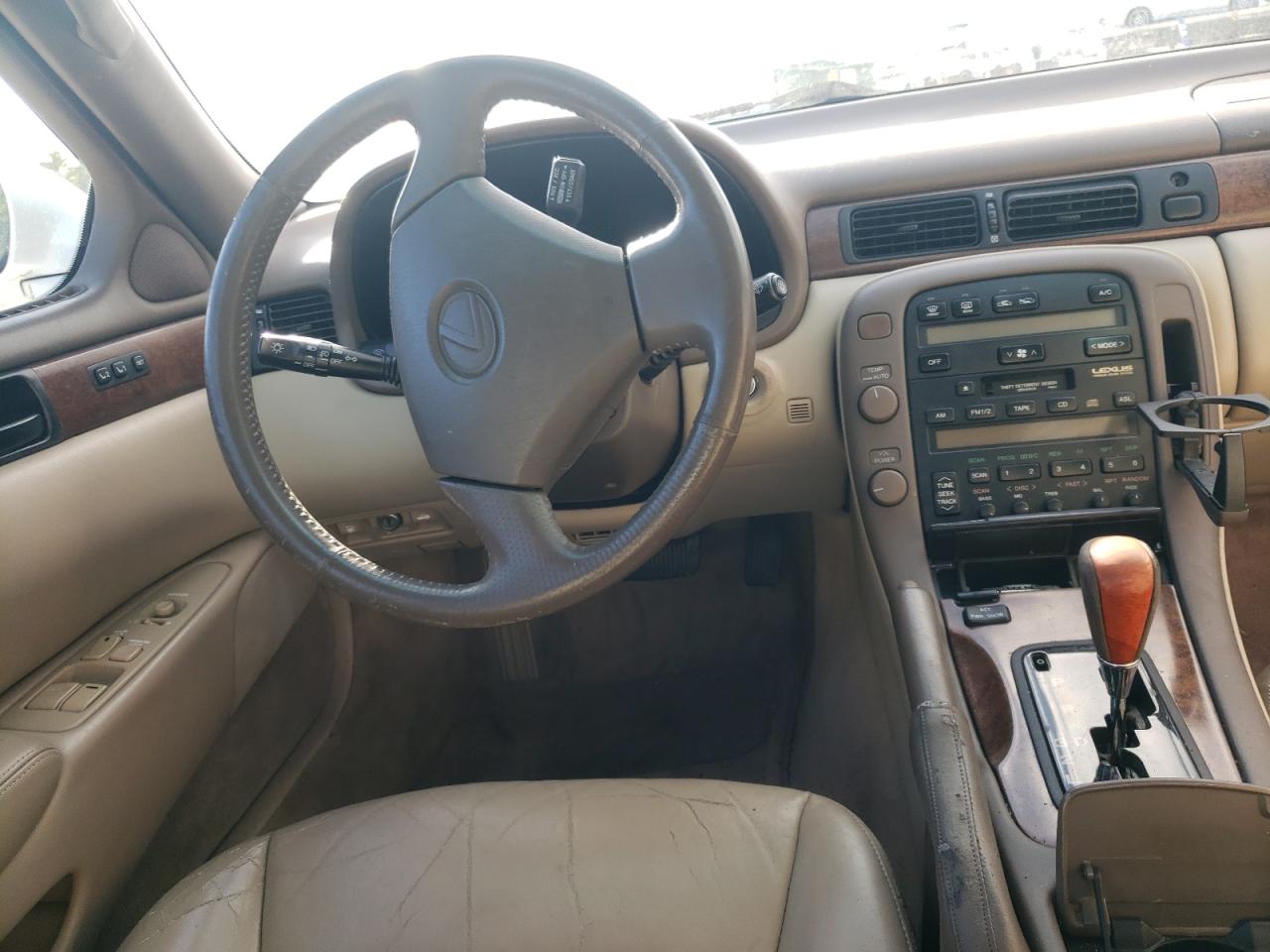 Photo 9 from auction – 1999 LEXUS SC 300 with VIN JT8CD32Z4X1006594