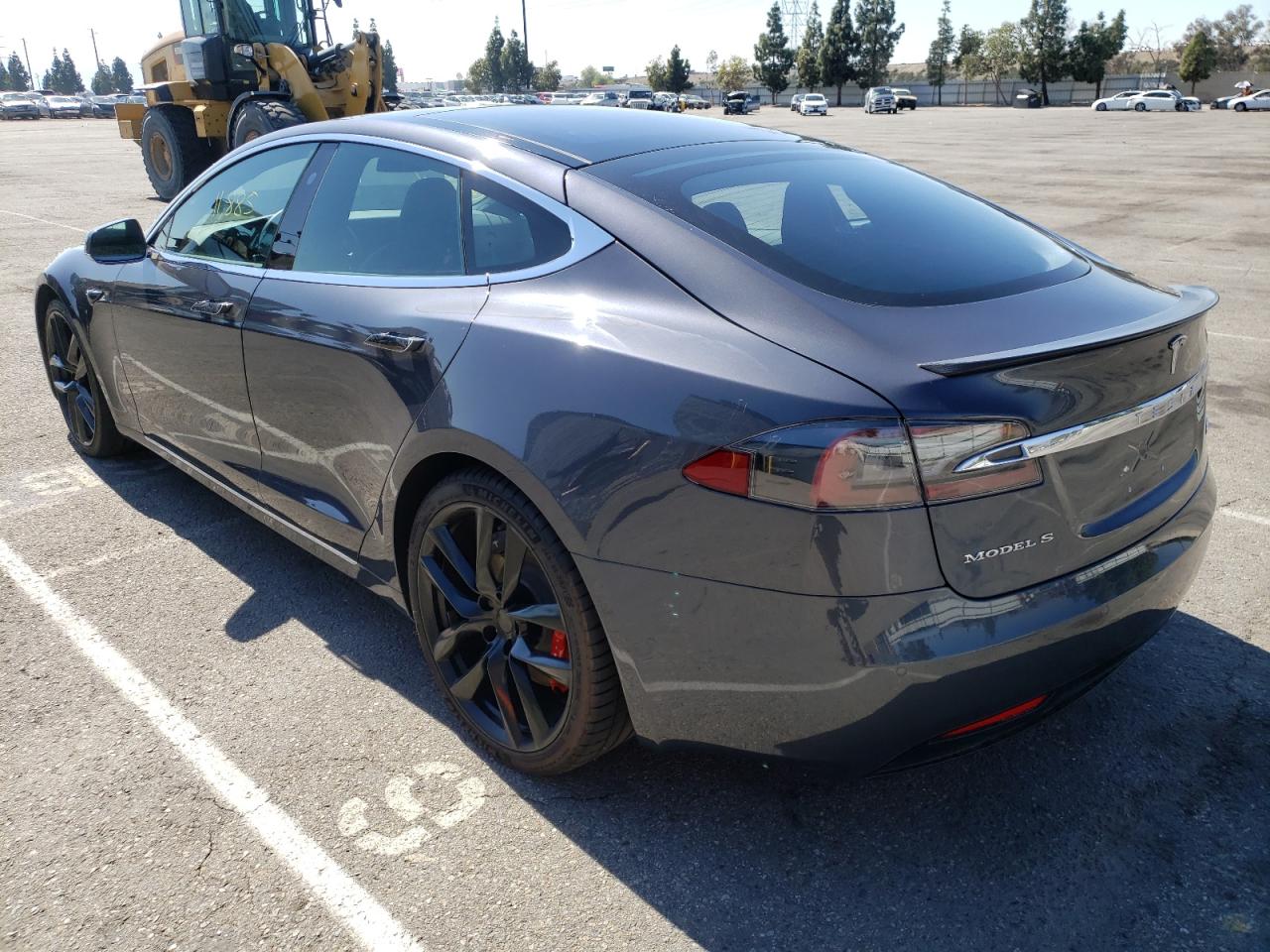 Photo 3 from auction – 2018 TESLA MODEL S with VIN 5YJSA1E42JF275265