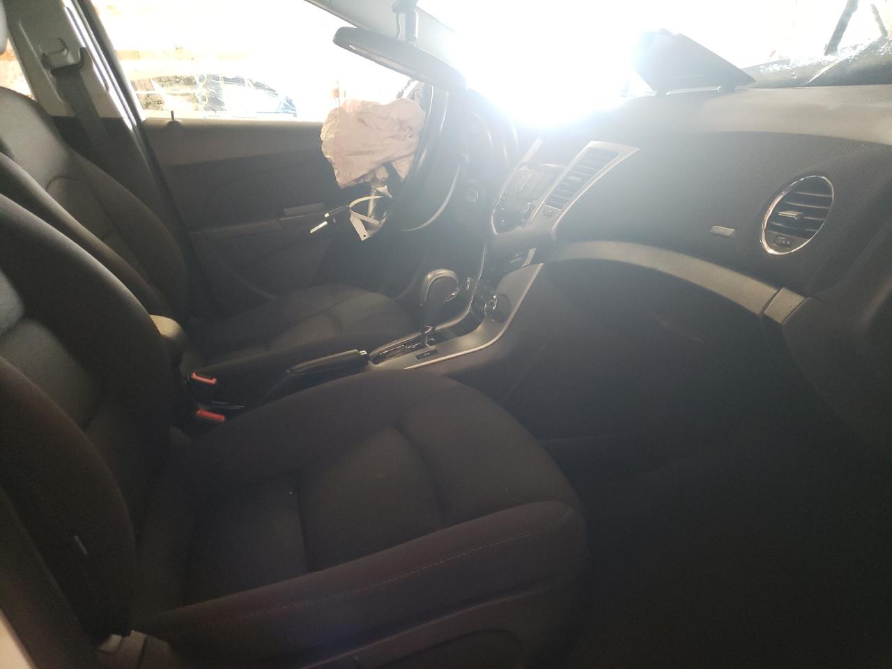 Photo 5 from auction – 2013 CHEVROLET CRUZE LT with VIN 1G1PC5SB3D7227464