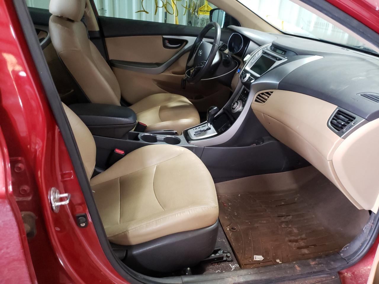 Photo 5 from auction – 2011 HYUNDAI ELANTRA GL with VIN KMHDH4AE9BU149705
