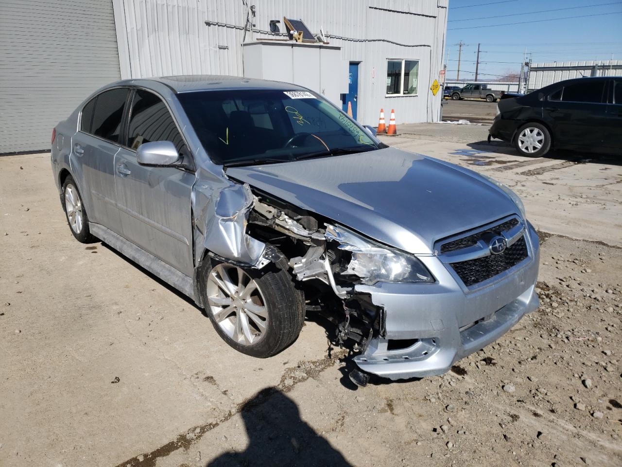 SUBARU LEGACY 2.5 2014 with VIN 4S3BMCM63E3019922 - Photo from auction