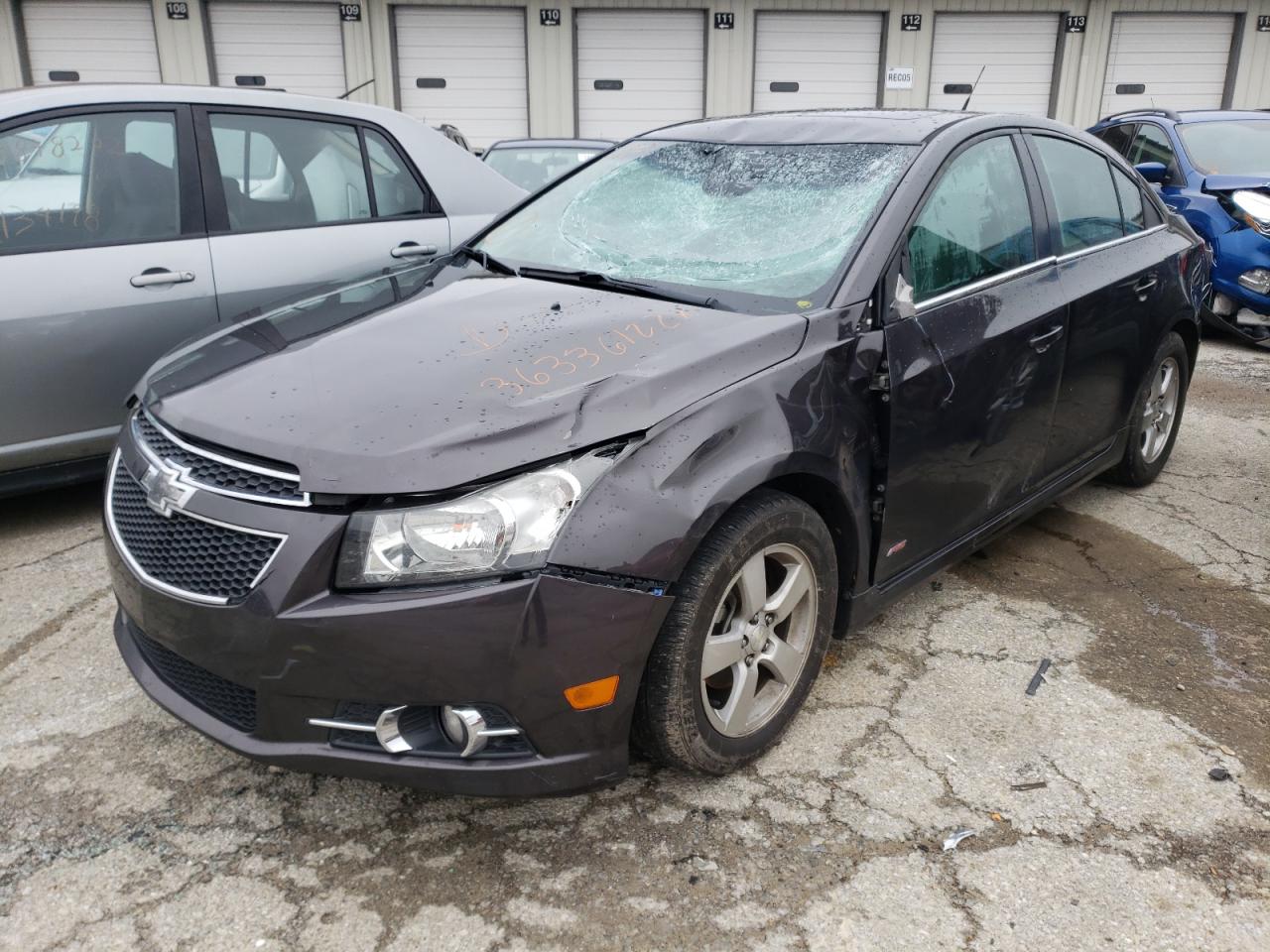 Photo 2 from auction – 2014 CHEVROLET CRUZE LT with VIN 1G1PC5SB6E7305253