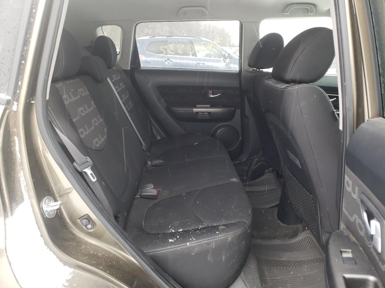 Photo 6 from auction – 2012 KIA SOUL with VIN KNDJT2A60C7403899