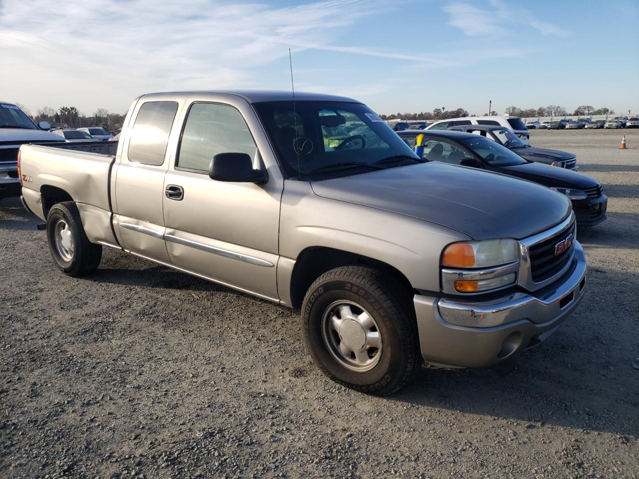 GMC SIERRA 2003 with VIN 1GTEK19TX3E222278 - Photo from auction