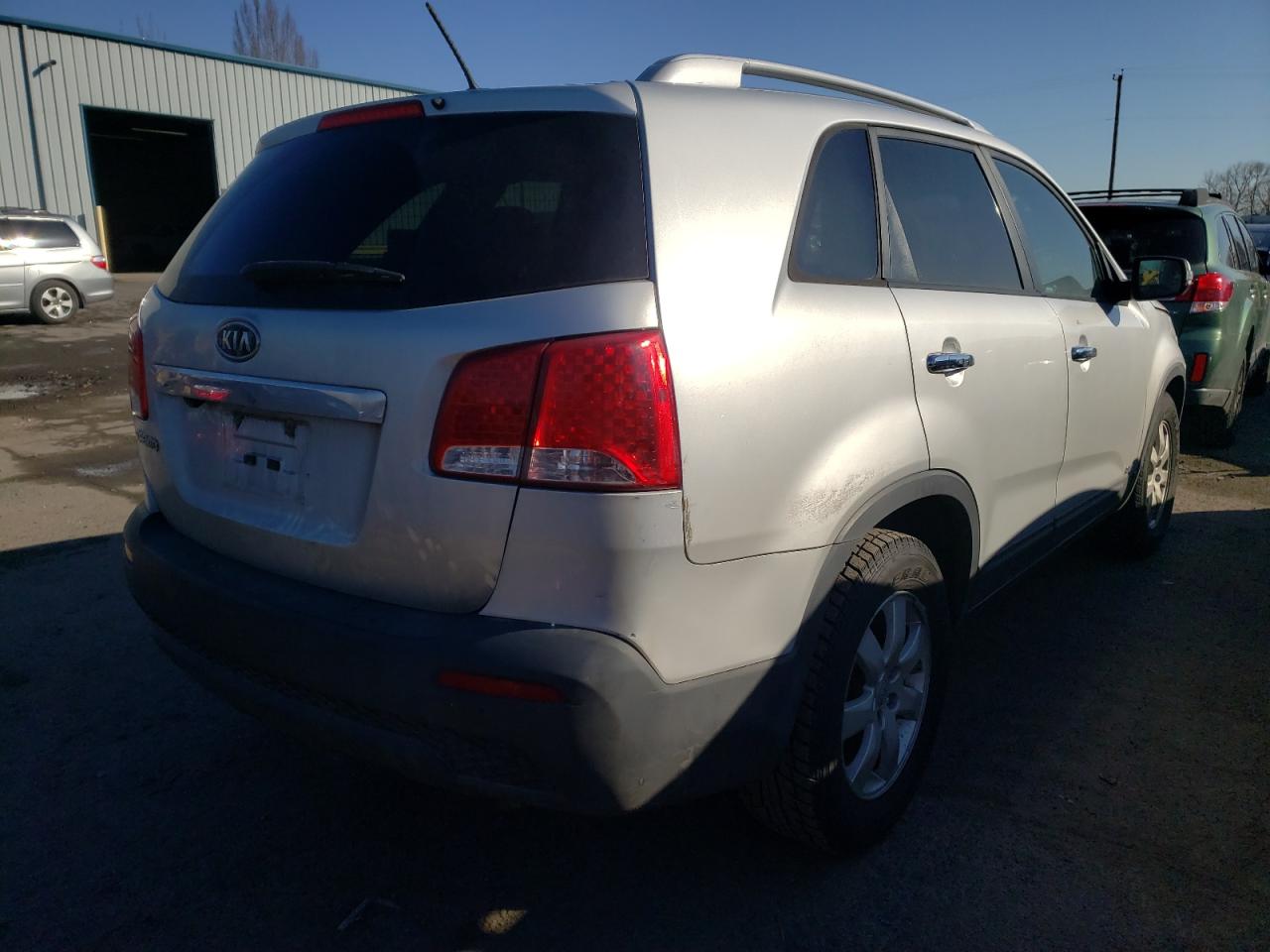 Photo 4 from auction – 2012 KIA SORENTO BA with VIN 5XYKTCA65CG293378