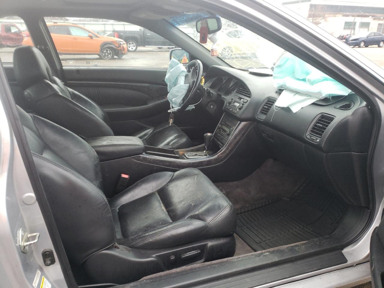 Photo 5 from auction – 2002 ACURA 3.2CL TYPE with VIN 19UYA42622A004980