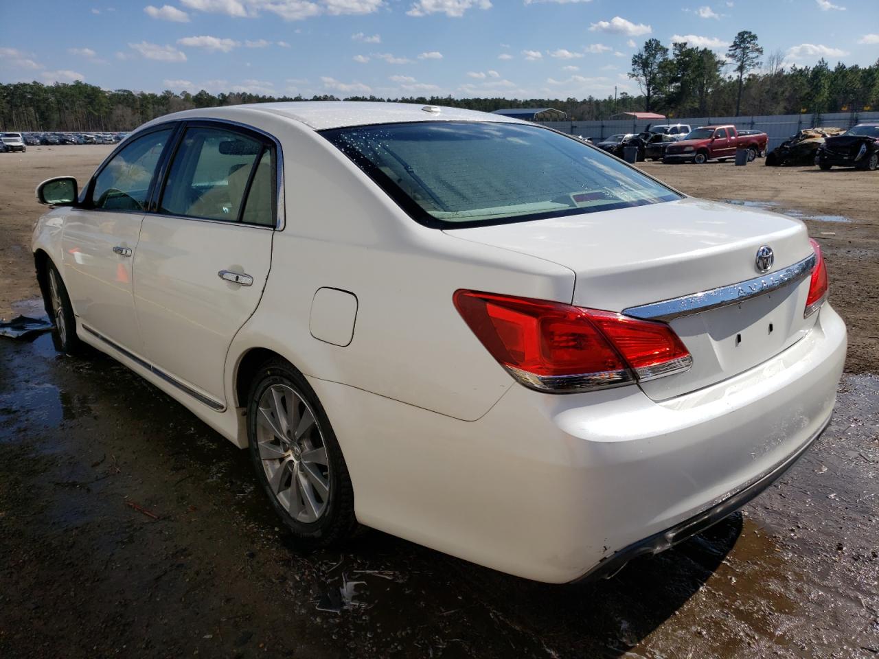 Фото 3 с аукциона – 2011 TOYOTA AVALON BAS с VIN 4T1BK3DB8BU437753
