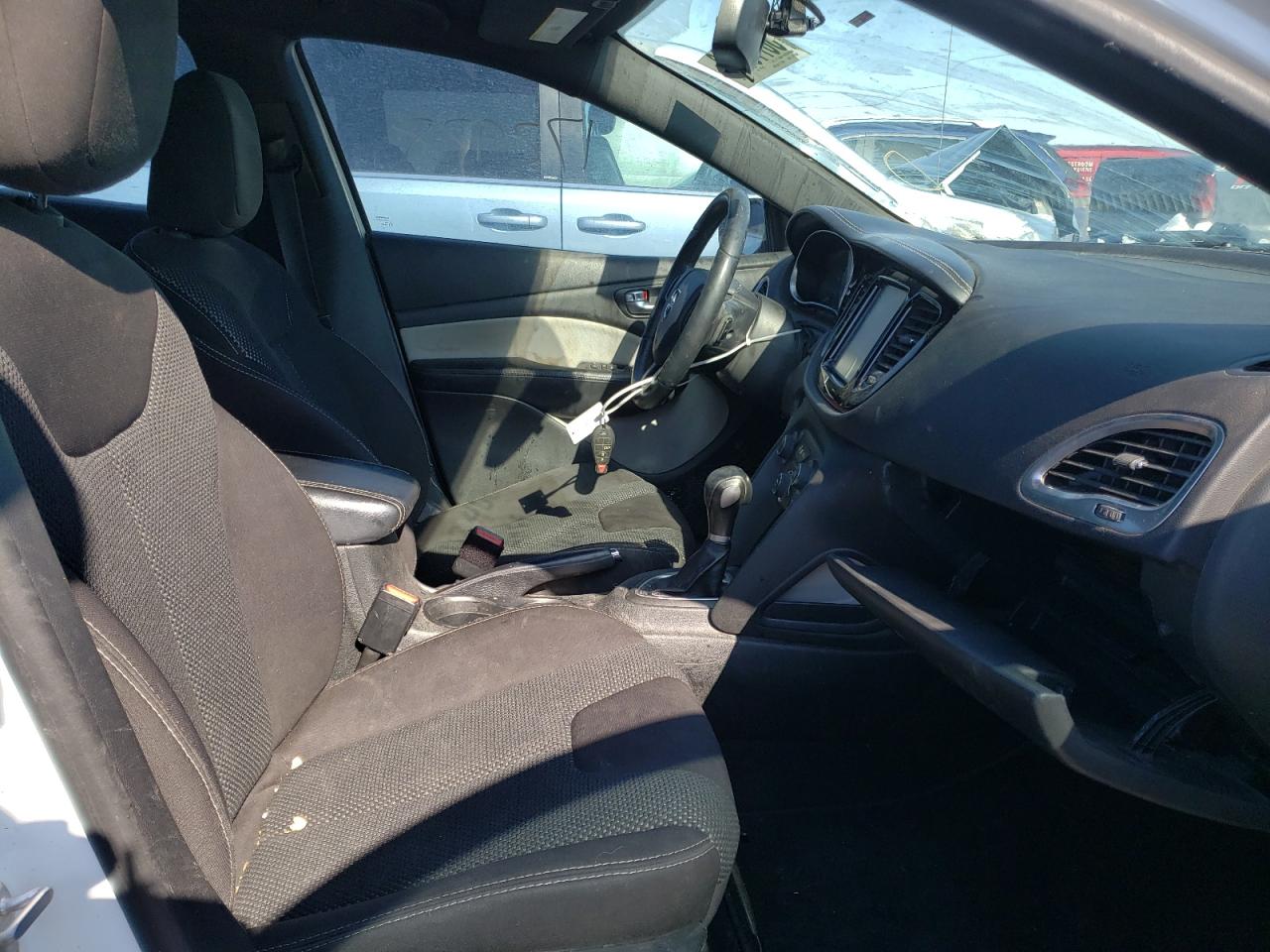 Photo 5 from auction – 2015 DODGE DART SXT with VIN 1C3CDFBB6FD266650
