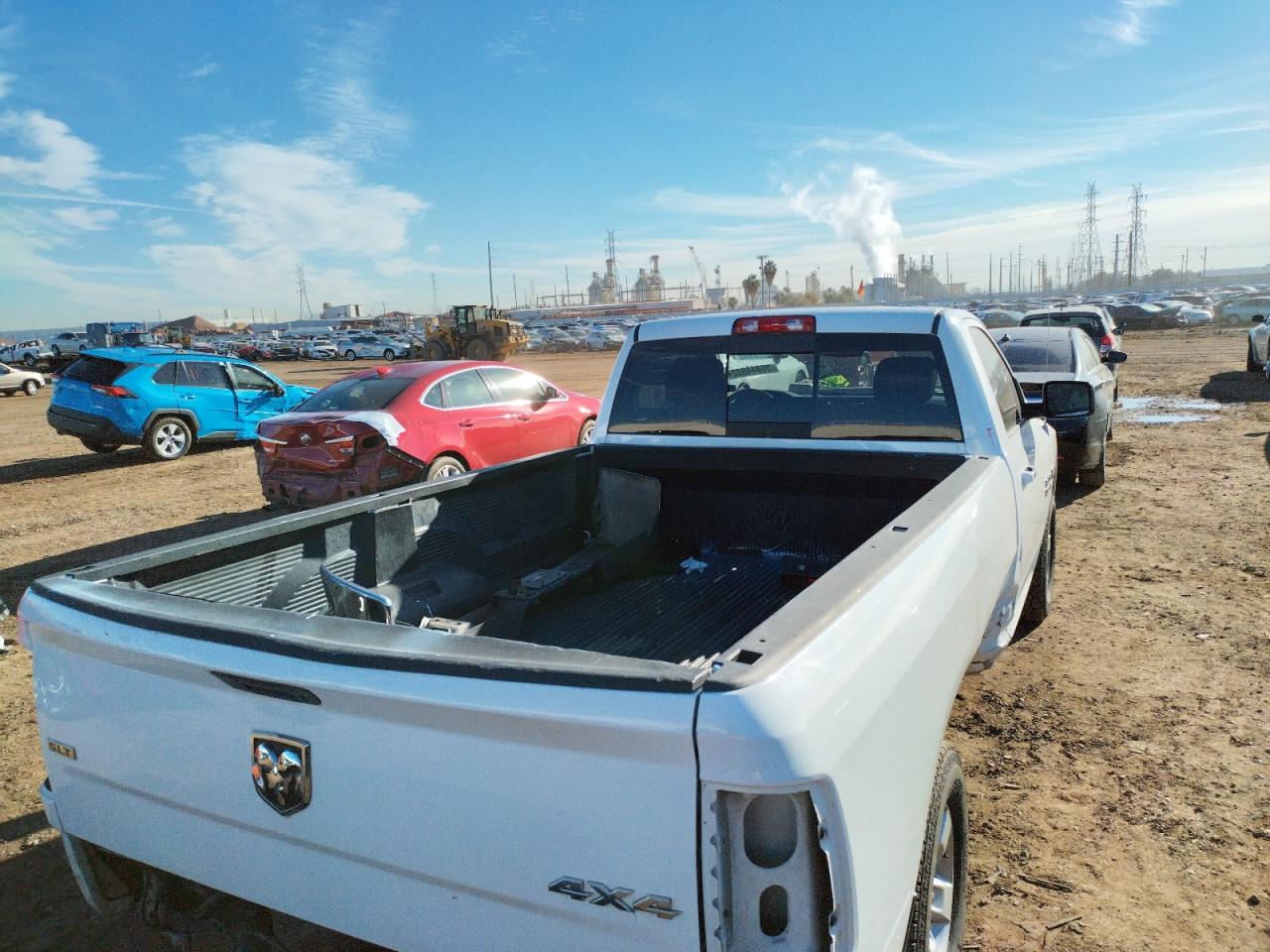 Photo 6 from auction – 2014 RAM 1500 SLT with VIN 3C6JR7ET4EG125311