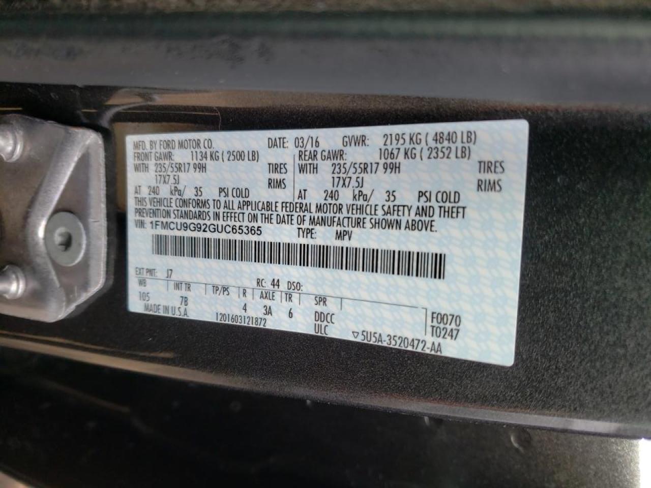 Photo 10 from auction – 2016 FORD ESCAPE SE with VIN 1FMCU9G92GUC65365