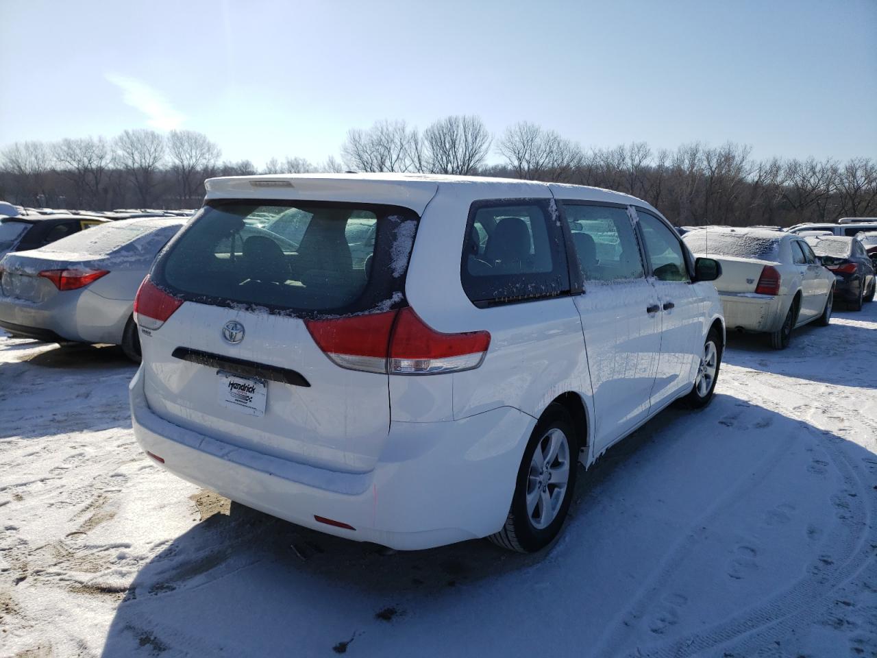 Фото 4 с аукциона – 2012 TOYOTA SIENNA с VIN 5TDZK3DC7CS228263