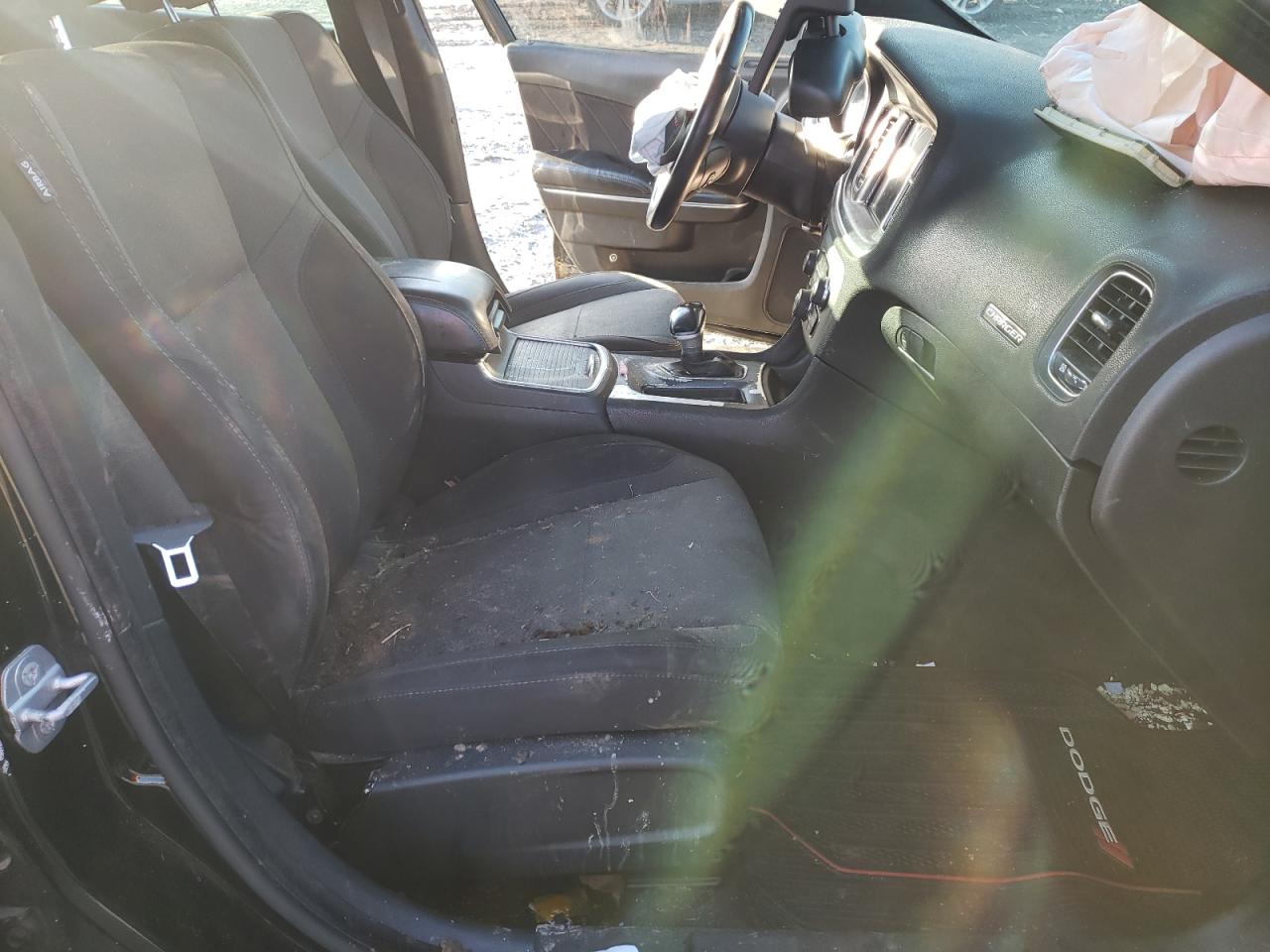 Photo 5 from auction – 2015 DODGE CHARGER SX with VIN 2C3CDXHG5FH754175