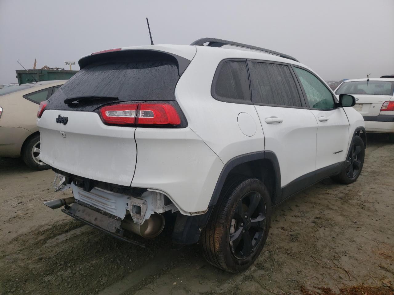 Photo 4 from auction – 2018 JEEP CHEROKEE L with VIN 1C4PJLCB7JD596132