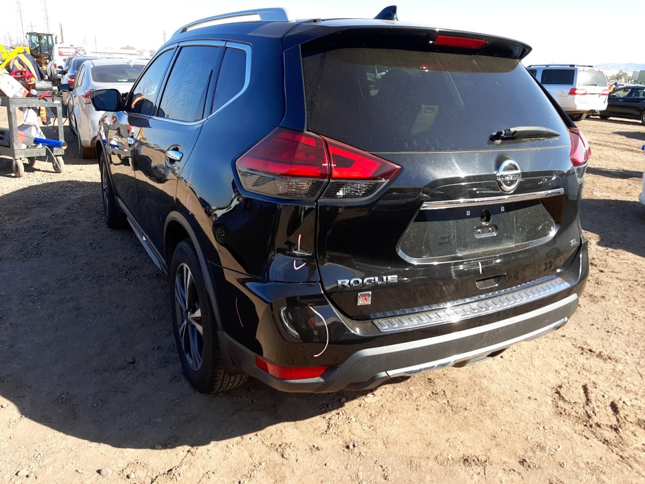 Photo 3 from auction – 2017 NISSAN ROGUE S with VIN 5N1AT2MT9HC810373