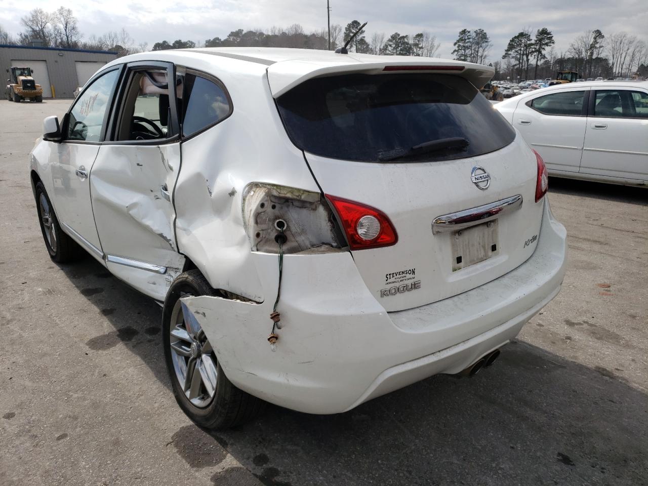 Photo 3 from auction – 2011 NISSAN ROGUE S with VIN JN8AS5MT1BW154687