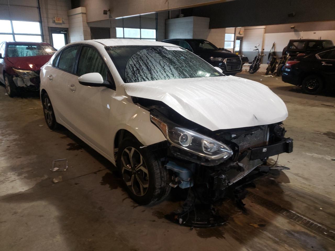 Photo 1 from auction – 2019 KIA FORTE FE with VIN 3KPF24AD1KE082859