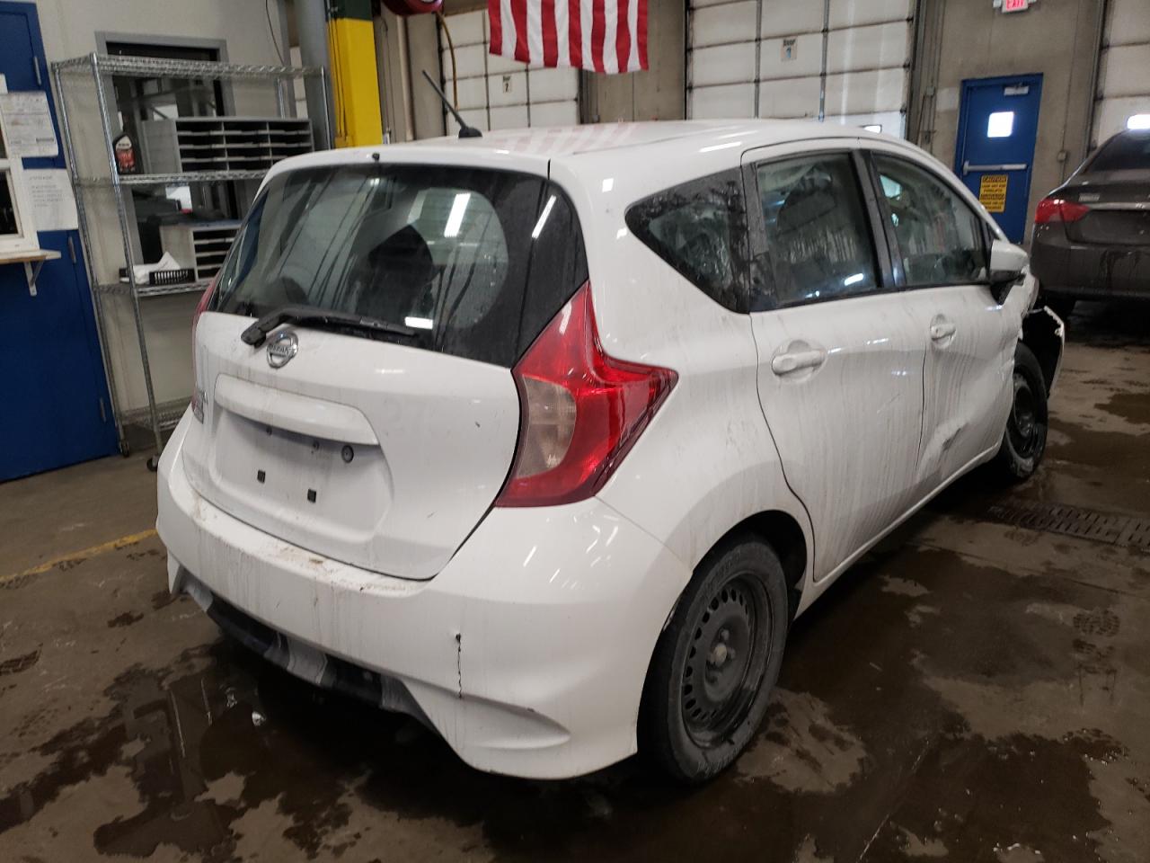Photo 4 from auction – 2018 NISSAN VERSA NOTE with VIN 3N1CE2CP0JL364591