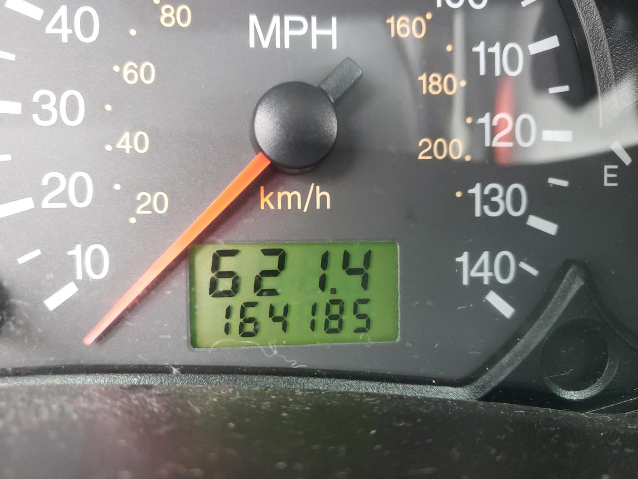 Photo 8 from auction – 2006 FORD FOCUS ZX4 with VIN 1FAFP34N56W213969