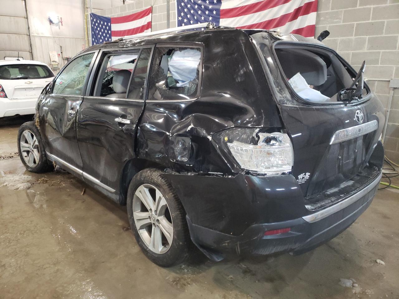 Photo 3 from auction – 2013 TOYOTA HIGHLANDER with VIN 5TDDK3EH6DS224680