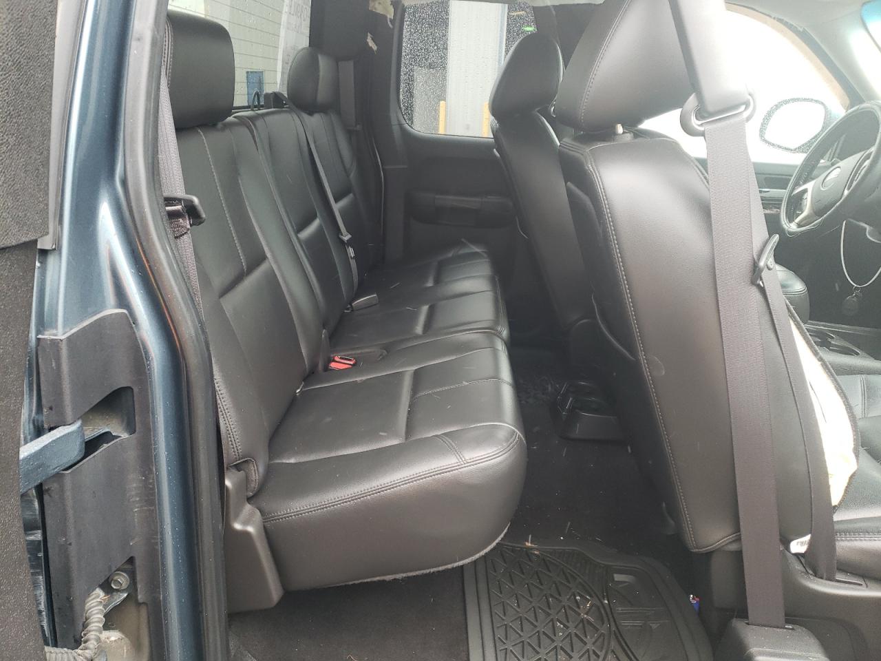 Photo 17 from auction – 2010 GMC SIERRA K15 with VIN 1GTSKWE30AZ106535