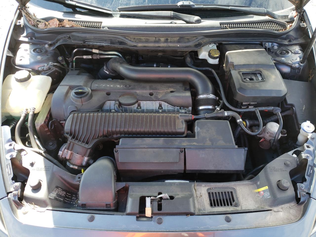 Photo 7 from auction – 2011 VOLVO S40 T5 with VIN YV1672MS3B2536150
