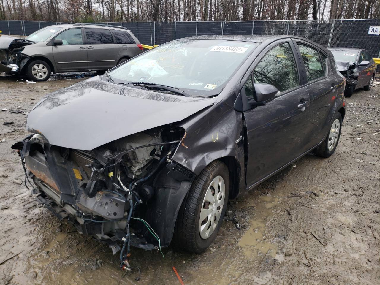 Photo 2 from auction – 2013 TOYOTA PRIUS C with VIN JTDKDTB30D1537649