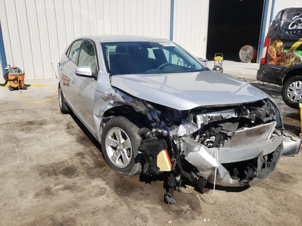 Photo 1 from auction – 2014 CHEVROLET MALIBU 1LT with VIN 1G11C5SL7EF205635