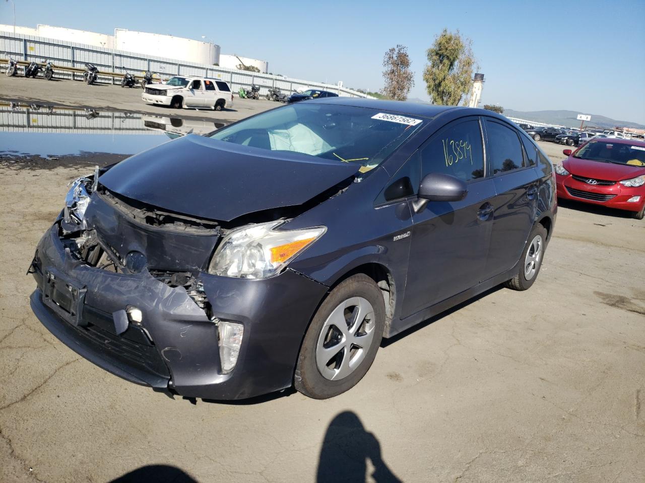 Photo 2 from auction – 2015 TOYOTA PRIUS with VIN JTDKN3DU3F0458732