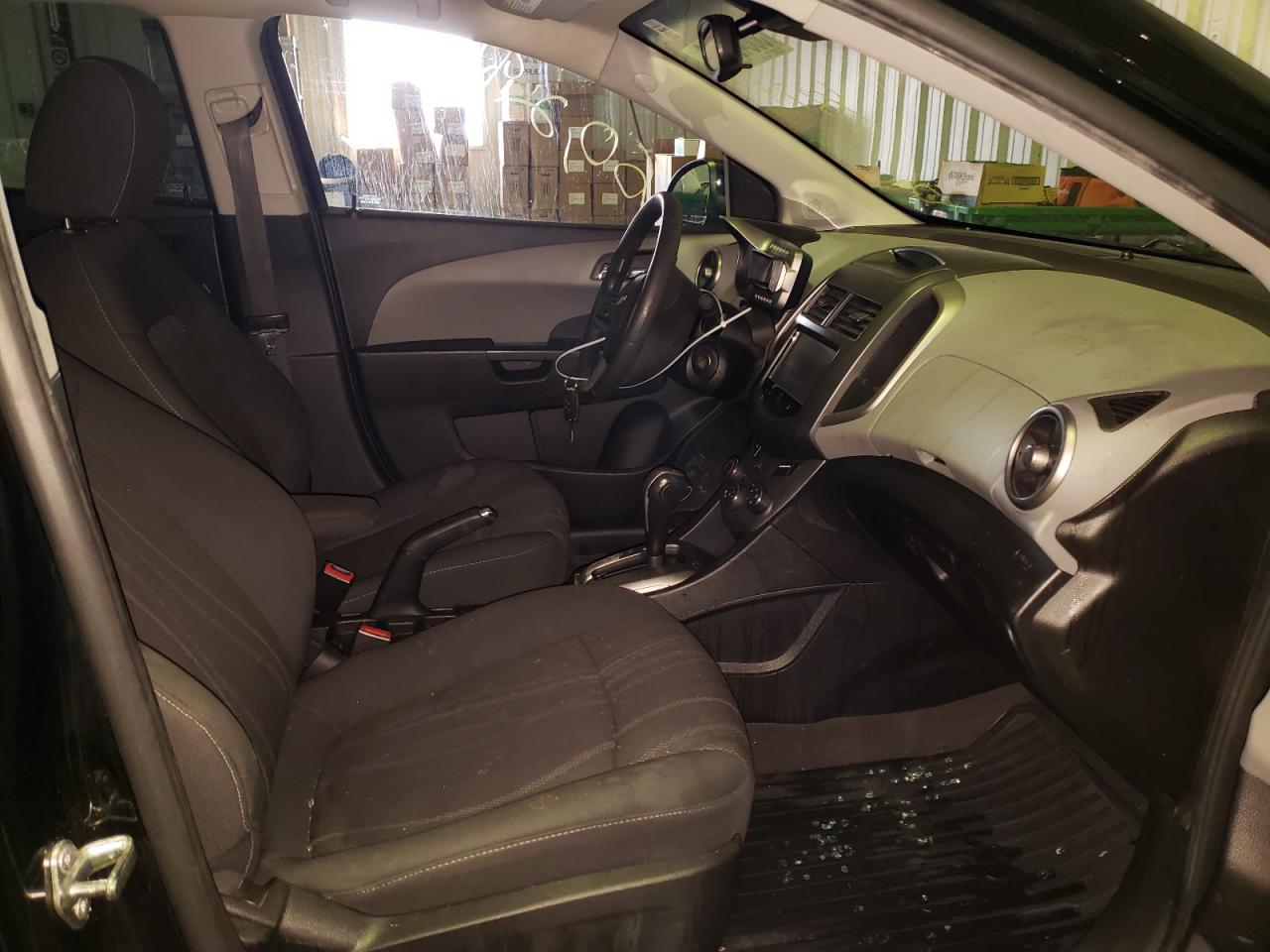Photo 5 from auction – 2016 CHEVROLET SONIC LT with VIN 1G1JC5SG2G4164879