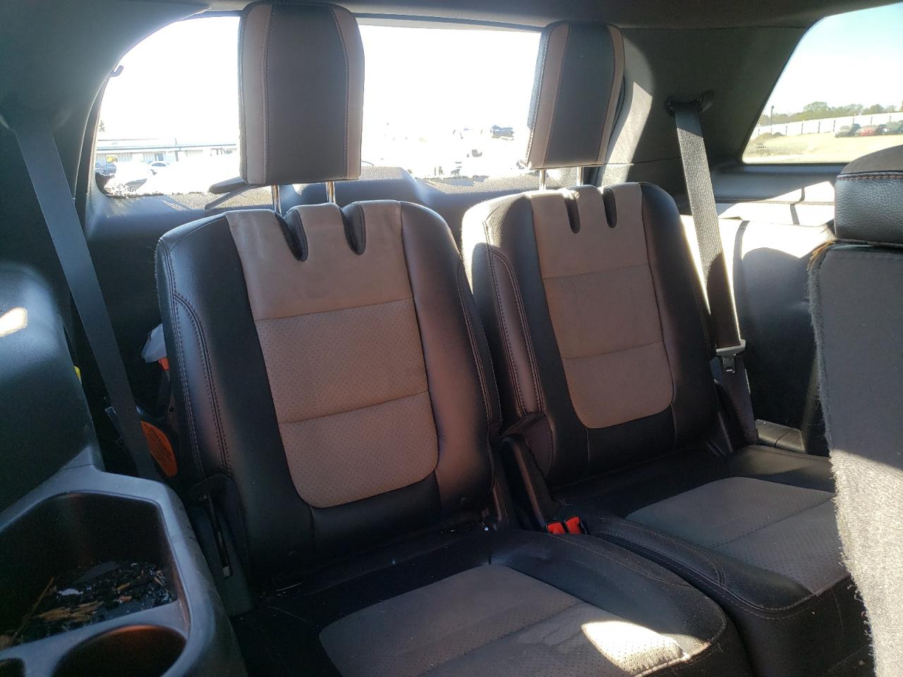 Photo 9 from auction – 2017 FORD EXPLORER X with VIN 1FM5K8D83HGD04856