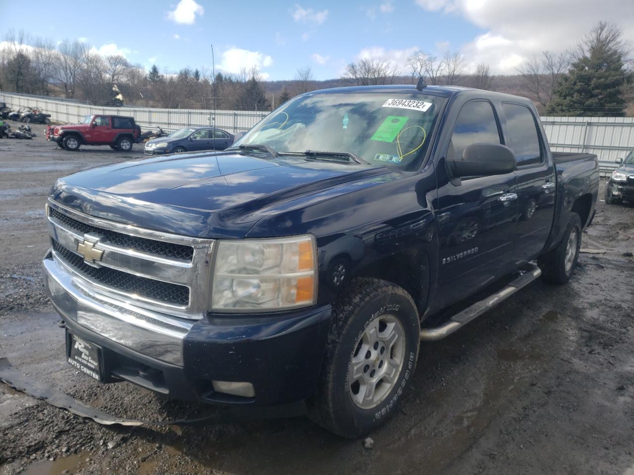 Photo 2 from auction – 2007 CHEVROLET SILVERADO with VIN 2GCEK13M171574674