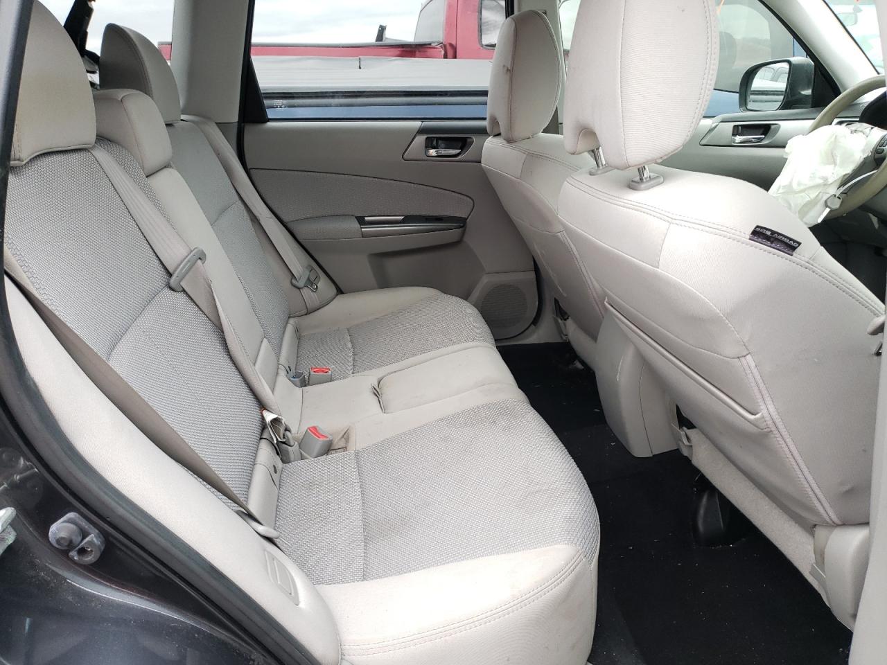 Photo 6 from auction – 2013 SUBARU FORESTER 2 with VIN JF2SHADC4DH415892