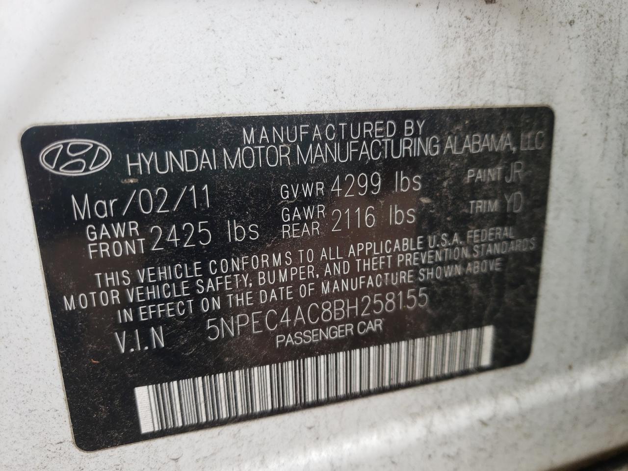Фото 10 с аукциона – 2011 HYUNDAI SONATA SE с VIN 5NPEC4AC8BH258155