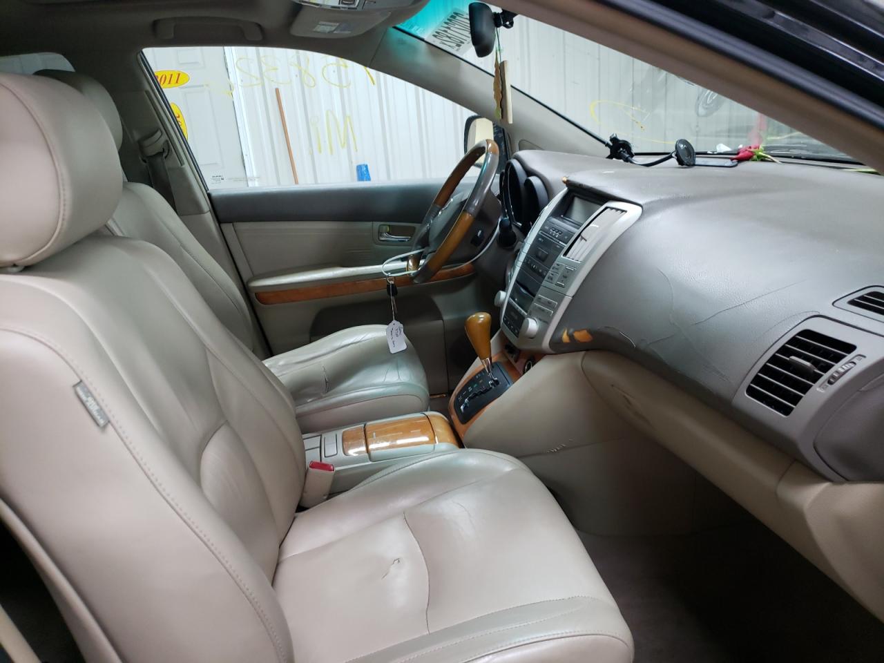 صورة رقم 5 من المزاد - 2007 LEXUS RX 350 مع VIN 2T2HK31U37C003728