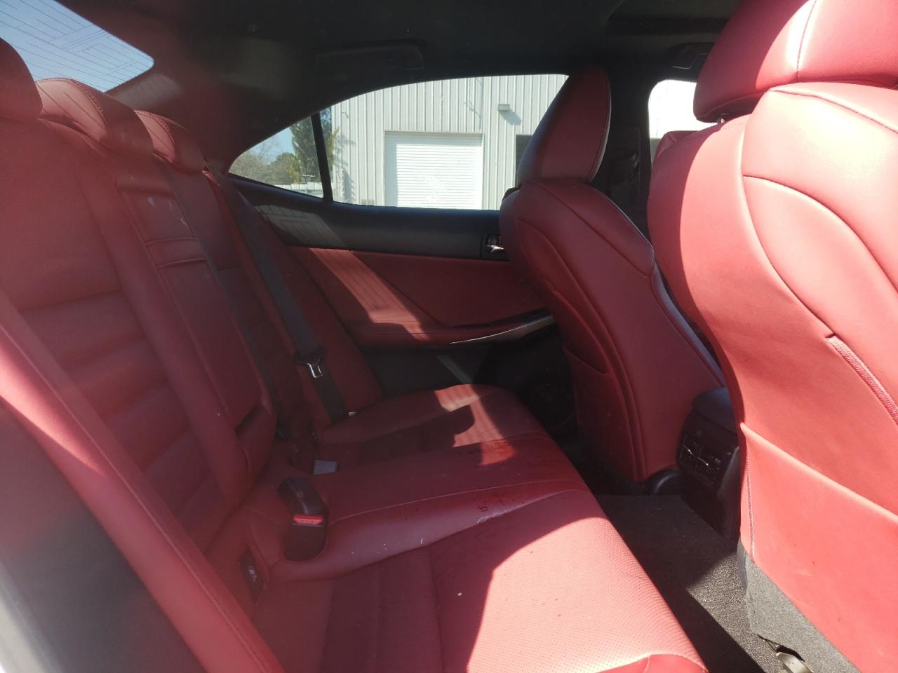Photo 6 from auction – 2015 LEXUS IS 350 with VIN JTHBE1D2XF5021539