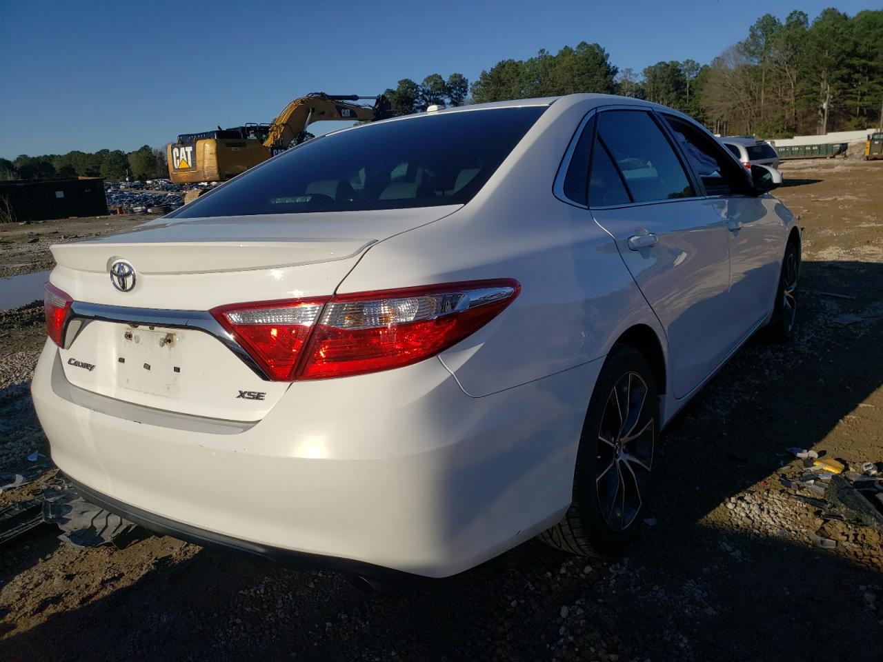 Photo 4 from auction – 2015 TOYOTA CAMRY LE with VIN 4T1BF1FK9FU094690
