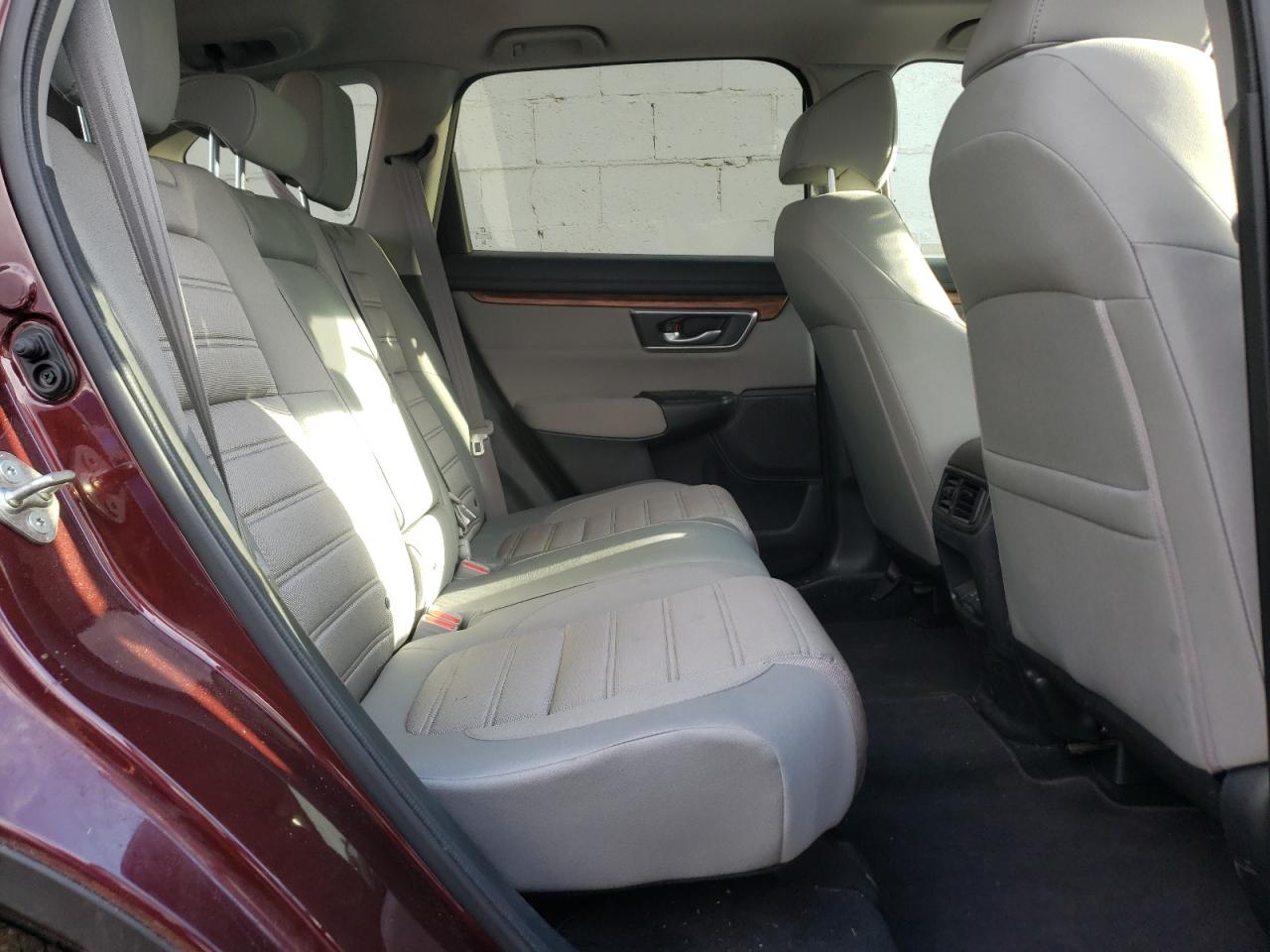 Photo 6 from auction – 2019 HONDA CR-V EX with VIN 7FARW2H54KE055044