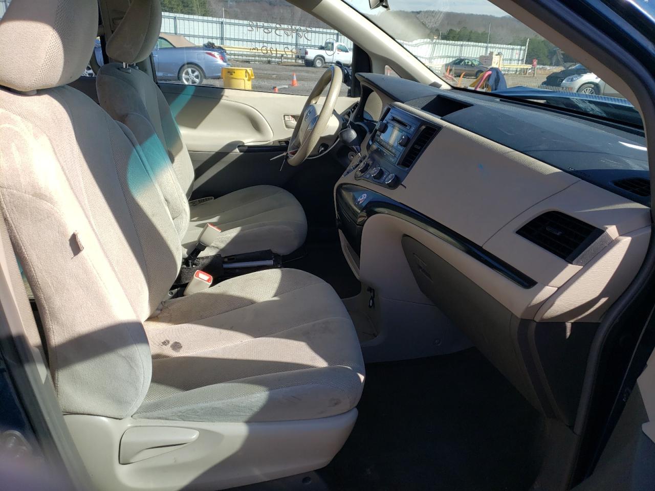 Photo 5 from auction – 2012 TOYOTA SIENNA with VIN 5TDZK3DC8CS181535
