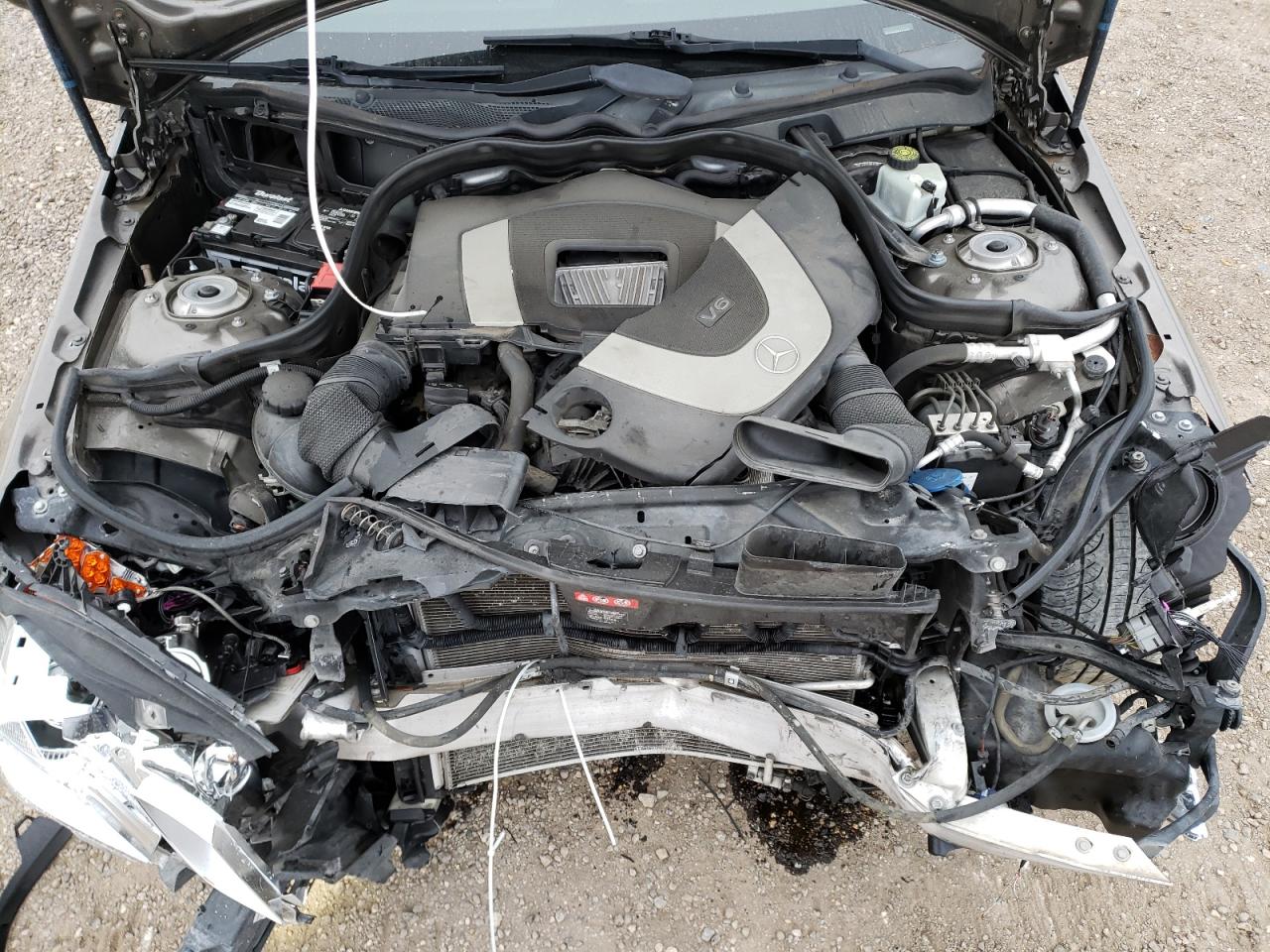 Photo 7 from auction – 2011 MERCEDES-BENZ E 350 with VIN WDDHF5GB8BA418279