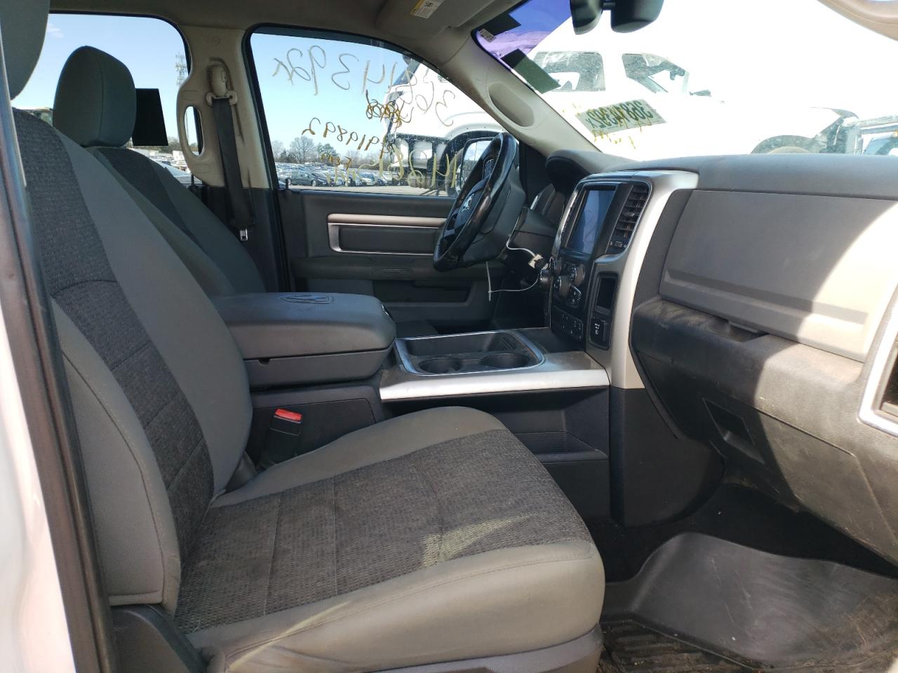 Photo 5 from auction – 2015 RAM 1500 SLT with VIN 1C6RR7LM5FS778710